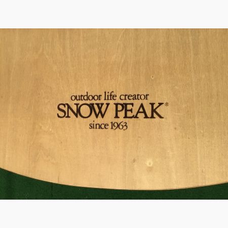 Snow peak (スノーピーク) アウトドアテーブル 廃盤モデル LV-131 フォールディングテーブル オーバル｜トレファクONLINE