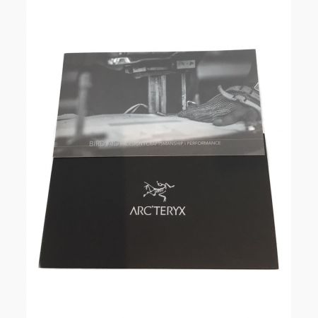 ARC'TERYX (アークテリクス) トレッキングウェア(ジャケット) メンズ SIZE XS レッド/オックスブラッド 中国製 2023年製 直営店限定カラー GORE-TEX アルファSVジャケット X000007555