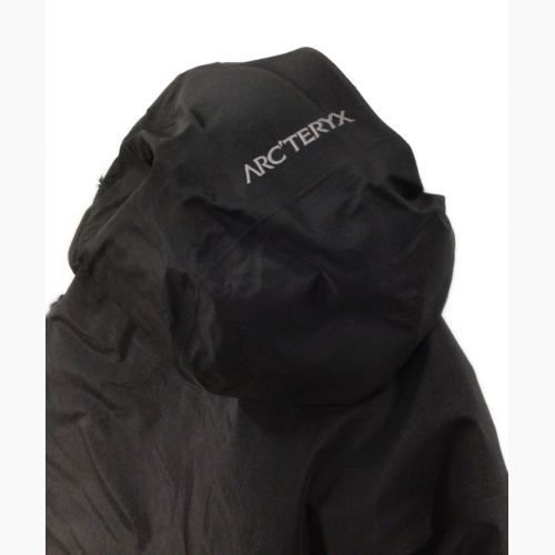 ARC'TERYX (アークテリクス) トレッキングウェア(ジャケット) メンズ SIZE XS ブラック 品薄品 2023年 中国製 ダウンジャケット GORE-TEX マカイ ライトウェイト ジャケット X000007430