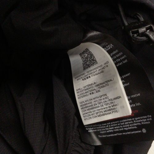 ARC'TERYX (アークテリクス) トレッキングウェア(ジャケット) メンズ SIZE XS ブラック 品薄品 2023年 中国製 ダウンジャケット GORE-TEX マカイ ライトウェイト ジャケット X000007430