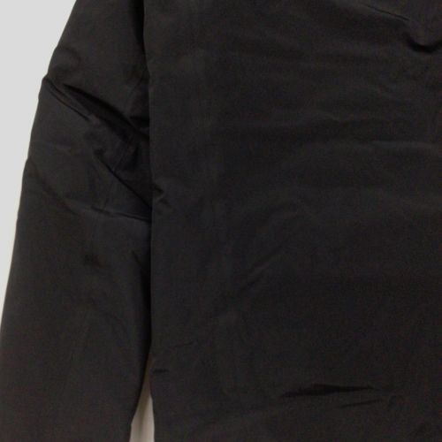 ARC'TERYX (アークテリクス) トレッキングウェア(ジャケット) メンズ SIZE XS ブラック 品薄品 2023年 中国製 ダウンジャケット GORE-TEX マカイ ライトウェイト ジャケット X000007430