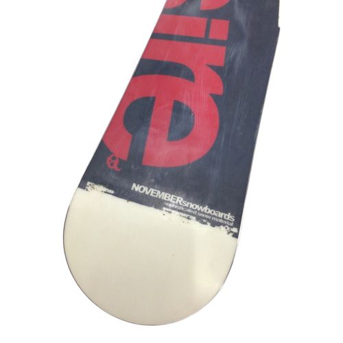 NOVEMBER SNOWBOARDS スノーボード 148cm ブラック 12/13モデル @ 2x4 ダブルキャンバー DESIRE