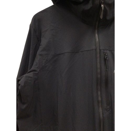 ARC'TERYX (アークテリクス) トレッキングウェア(ジャケット) メンズ SIZE M ブラック スコーミッシュ フーディ SQUAMISH HOODY 25172-121320