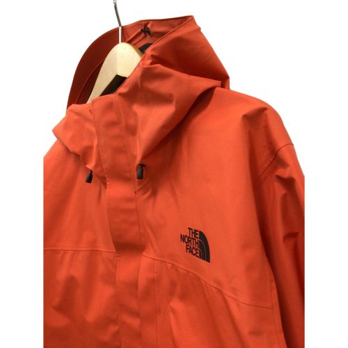 THE NORTH FACE (ザ ノース フェイス) トレッキングウェア(レインウェア) メンズ SIZE M オレンジ クラウドジャケット・2023年モデル GORE-TEX Cloud Jacket NP12302