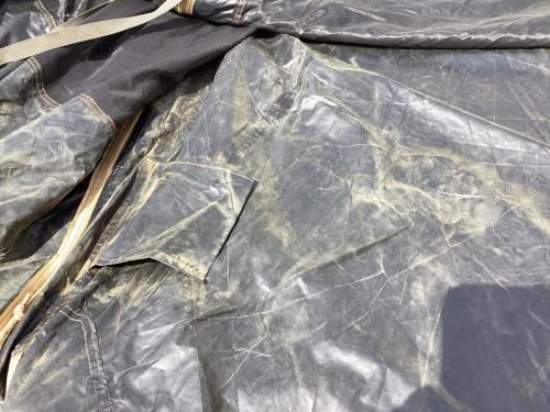 taras boulba (タラスブルバ) ツールームテント TB-S21-015-001 グラムキャタピラー２ルームシェルター 約575x300x195(h)cm 2～4人用