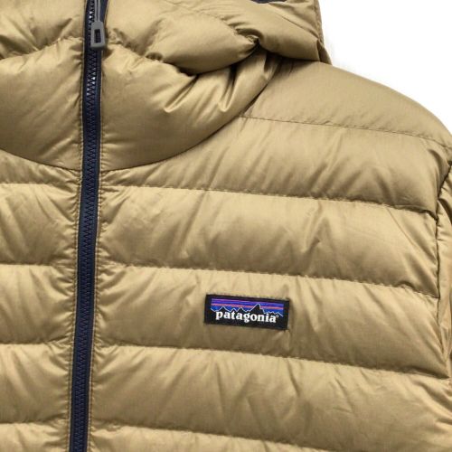 Patagonia (パタゴニア) トレッキングウェア(ジャケット) メンズ SIZE L カーキ ダウンセーターフーディ 84701