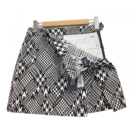 希少品✨定価 40,700円　新品未使用　パーリーゲイツ スカート✨ブラック パーリーゲイツレディーススカートサイズ00