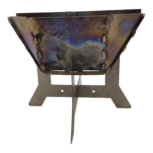 Flat Field (フラットフィールド) 焚火台 チタン製 桜炎