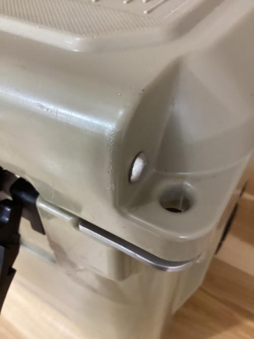 ICELAND COOLER(アイスランド クーラー) クーラーボックス 35QT コヨーテ