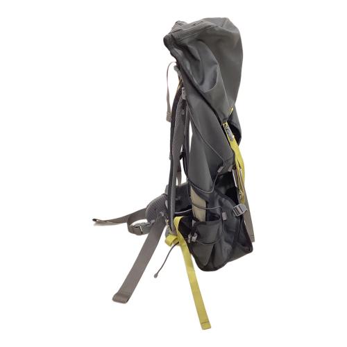 PAAGO WORKS (パーゴワークス) バックパック 40L ブラック カーゴ 40 背面長 51cm以上 31-40L(山小屋泊)