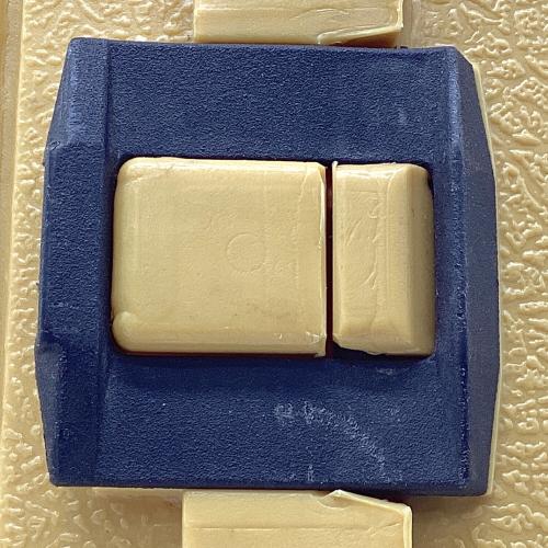 Coleman (コールマン) ランタンアクセサリー 220/228/275等向け 1981年7月製造 イエロー 後期型角形ハンドル クラムシェルケース