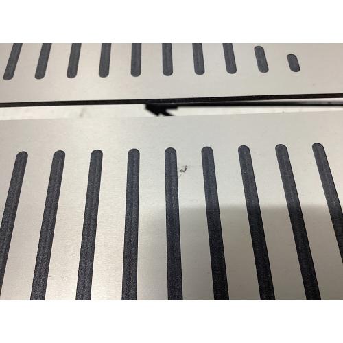 WINDY AND RAINY (ウィンディー アンド レイニー) アウトドアテーブル