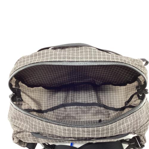 RawLow Mountain works (ロウロウ マウンテンワークス) ショルダーバッグ ブラック NUTS PACｋ ナッツパック