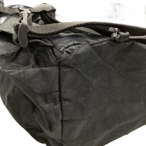 LITE WAY (ライトウェイ) バックパック ブラック UL GRAMLESS PACK ULTRA 背面長 約46～50cm 31-40L(山小屋泊) ロールトップ dayneema/ダイニーマ