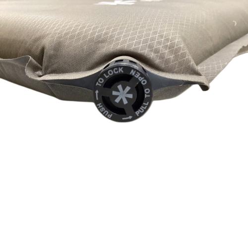 Snow peak (スノーピーク) 封筒型シュラフ(化繊) BD-050 グランドオフトン シングル1000 【冬用】 掛け布団／110×180cm、マット／77×198cm