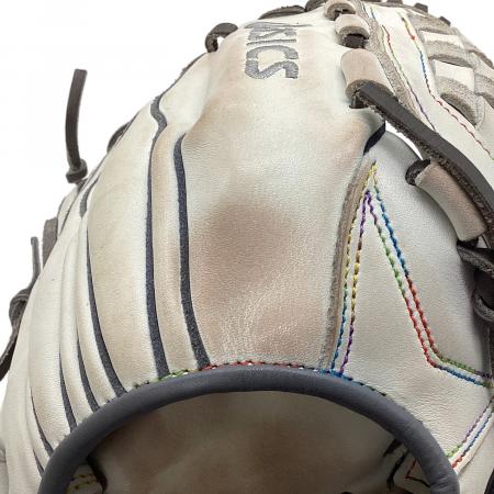 asics (アシックス) 軟式グローブ ホワイト 投手用 3121B184