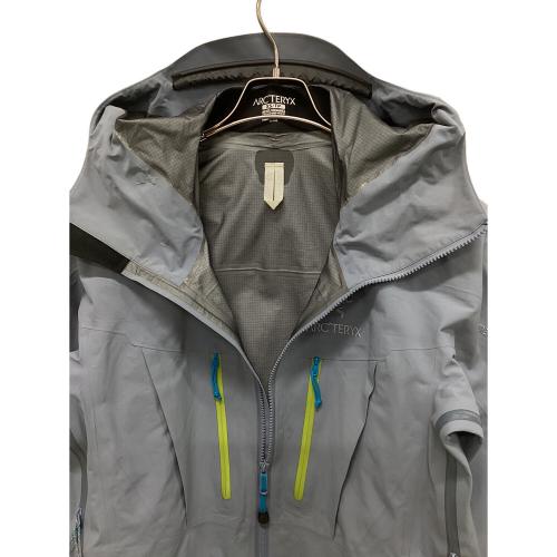 ARC'TERYX (アークテリクス) トレッキングウェア(レインウェア