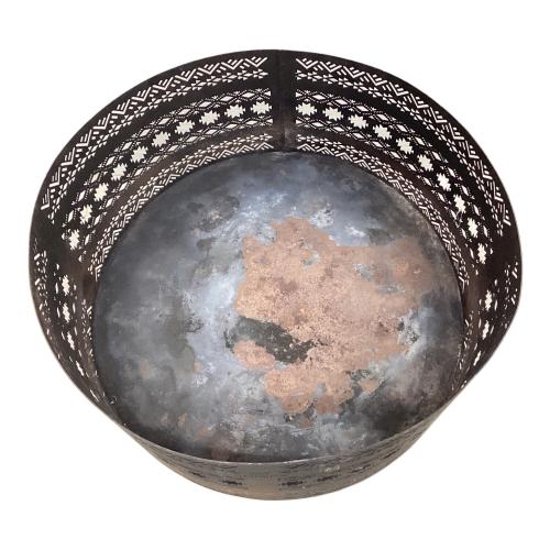 FUTURE FOX (フューチャーフォックス) 焚火台 ナバホ柄焚火台