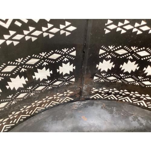 FUTURE FOX (フューチャーフォックス) 焚火台 ナバホ柄焚火台