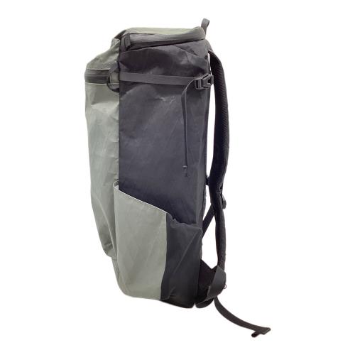 MINIMALIGHT (ミニマライト) バックパック グレー×ブラック オーディナリーパック ORDINARY PAC 背面長40cm以下 ～20L(日帰り)