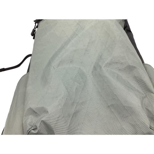 MINIMALIGHT (ミニマライト) バックパック グレー×ブラック オーディナリーパック ORDINARY PAC 背面長40cm以下 ～20L(日帰り)