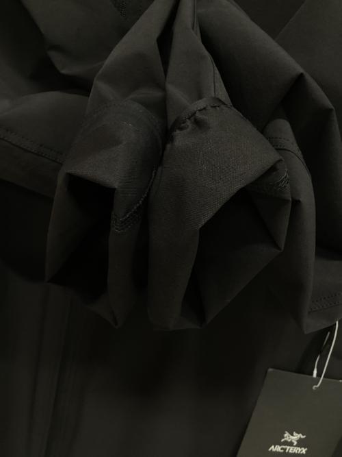 ARC'TERYX (アークテリクス) トレッキングウェア(ジャケット) メンズ SIZE L ブラック X000009196 ガンマ ライトウエイト フーディー 国内代理店表記 有