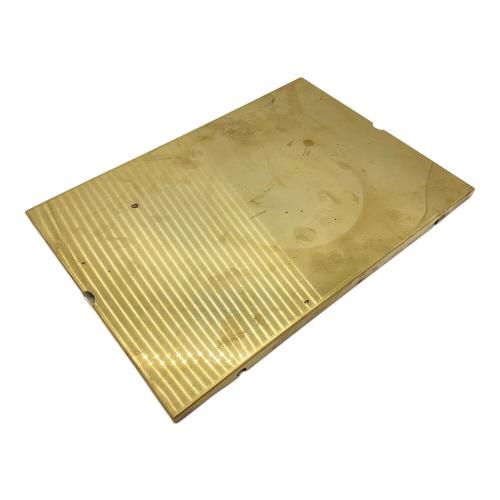 802 PRODUCTS (ハチオウジプロダクツ) ファニチャーアクセサリー ゴールド 真鍮 無地 IGT天板ワンユニット