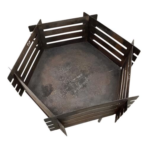 WAQ (ワック) 焚火台 焚き火台-YAGURA｜トレファクONLINE