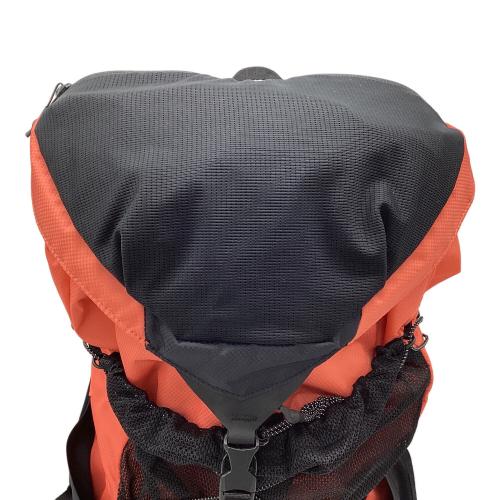 THE NORTH FACE (ザ ノース フェイス) バックパック ブラック×オレンジ エフピー26 FP 26 背面長 約46～50cm 21-30L(日帰り)