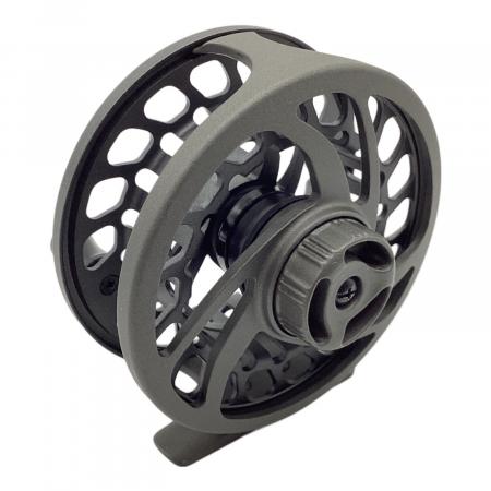ORVIS リール　ケース付き Orvis CFO II Fly Reel with Leather Case オービス CFO2