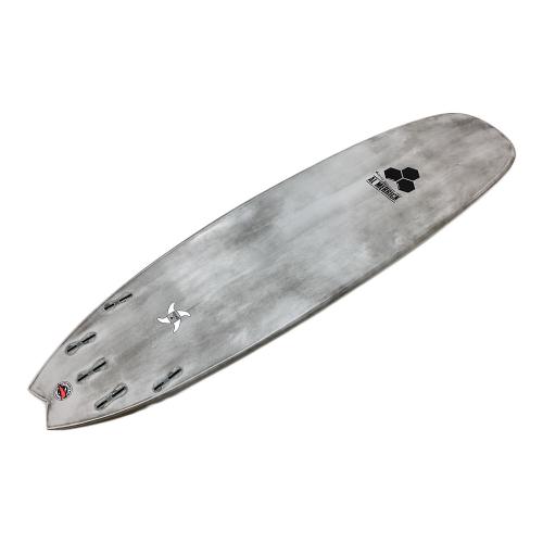 CHANNEL ISLANDS ミッドレングス/ファンボード 7'6"×21 3/4×2 5/8" 53.75L @ シェイパー【AL MERRICK(アルメリック)】 QUONG クアッドフィンタイプ フィッシュテール