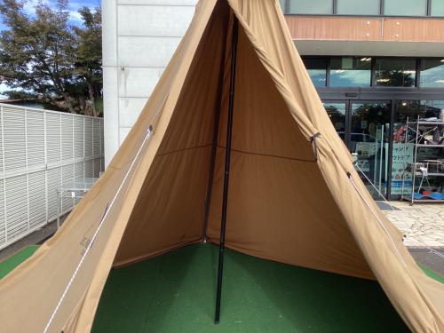 tentmark DESIGNS (テンマクデザイン) モノポールテント TM-CT2BS サーカスTC サンド 約420×420×280(h)cm 2～4人用 程度B 程度B スカートあり(焦げ跡有) TC素材