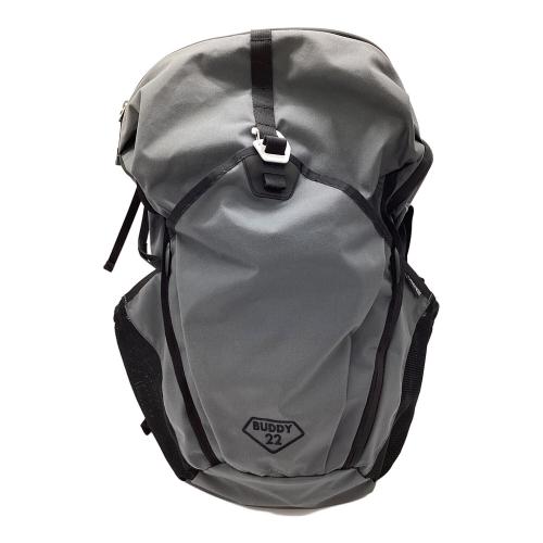 PAAGO WORKS (パーゴワークス) バックパック グレー BUDDY 22 背面長 約41～45cm 21-30L(日帰り)