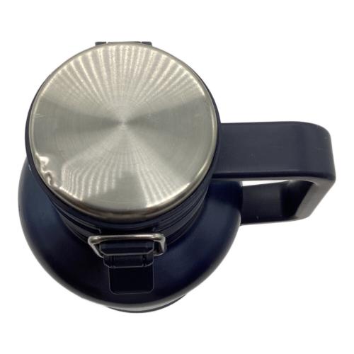 STANLEY (スタンレー) アウトドア食器 1.9L ネイビー クラシック真空グロウラー