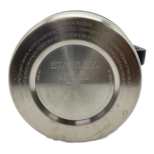 STANLEY (スタンレー) ウォータージャグ 1.9L ブラック 20-01100 ウォータージャグ クラシック真空グロウラー