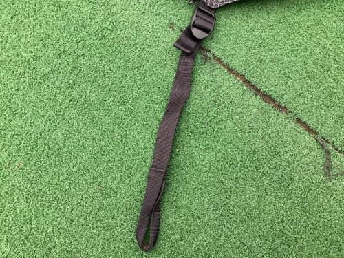 NIGOR モノポールテント ポールキャップ割れ有 グリーン Wickiup6 約460×440×310㎝ 4～6人用 程度A 程度B スカートなし ハンマーなし/説明書なし シルナイロン