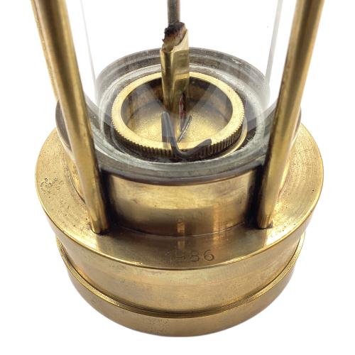 E.THOMAS&WILLIAMS (イートーマス＆ウィリアムズ) オイルランタン ブラス No.180030 イギリス製 カンブリアンランタン