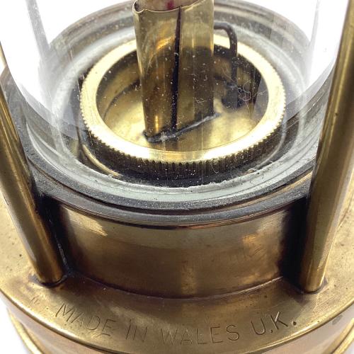 E.THOMAS&WILLIAMS (イートーマス＆ウィリアムズ) オイルランタン ブラス No.180030 イギリス製 カンブリアンランタン