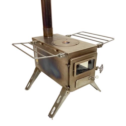 WINNERWELL (ウィンナーウェル) 薪ストーブ ノマドビューM