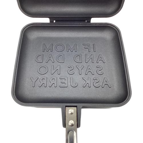 BALLISTICS (バリスティクス) JSホットサンドメーカー&ケース クッキング用品 ベージュ ジェリーマルケス