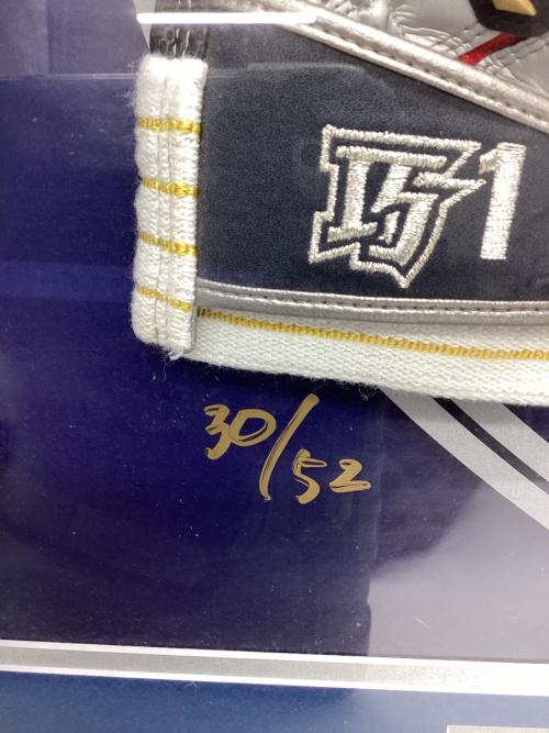 埼玉西武ライオンズ (サイタマセイブライオンズ) 栗山巧 1500本安打達成記念フォトパネル 応援グッズ 実使用グローブ付き @