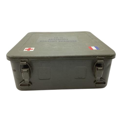 フランス軍 (フランスグン) 収納ケース ミリタリー PREMIERE URGENCE COLLECTIVE Ⅲ/93 メディカルボックス
