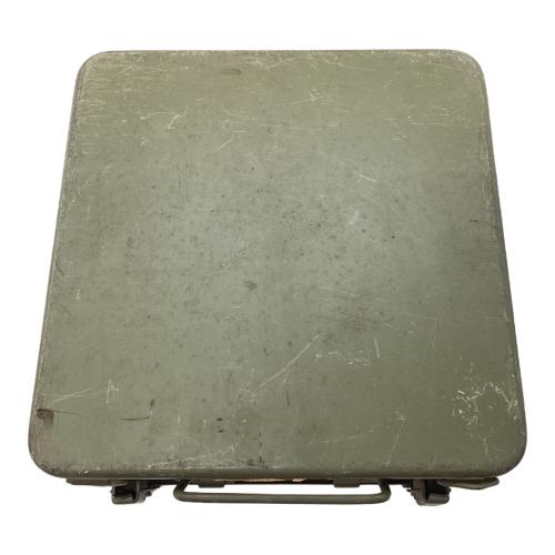 フランス軍 (フランスグン) 収納ケース ミリタリー PREMIERE URGENCE COLLECTIVE Ⅲ/93 メディカルボックス