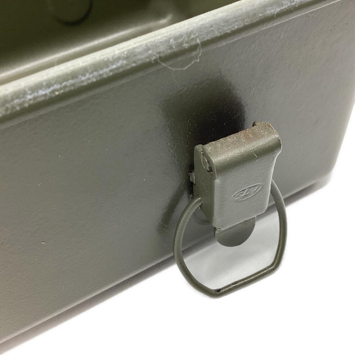 フランス軍 (フランスグン) 収納ケース MLE Ⅳ/86 メディカルボックス