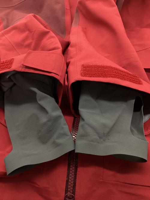 norrona (ノローナ) tamok Gore-Tex Performance Shell Jacket スキーウェア(ジャケット) タモック ゴアテックス パフォーマンス シェルジャケット メンズ SIZE M レッド