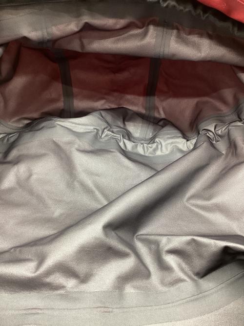 norrona (ノローナ) tamok Gore-Tex Performance Shell Jacket スキーウェア(ジャケット) タモック ゴアテックス パフォーマンス シェルジャケット メンズ SIZE M レッド