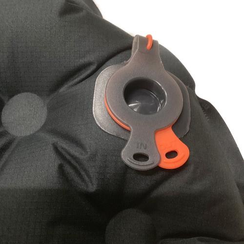 MAGIC MOUNTAIN (マジック マウンテン) インフレータブルマット 183×63.5×8cm デナリベース・ワイド 180