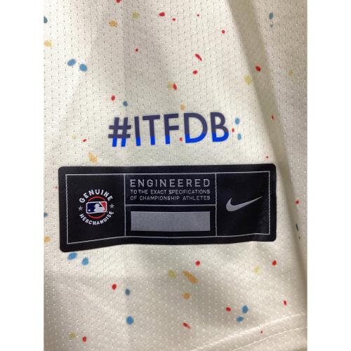 ロサンゼルス・ドジャース 応援グッズ T7LM-LDC1 【18】山本由伸 2025WS出場パッチ付き @ SIZE L アイボリー