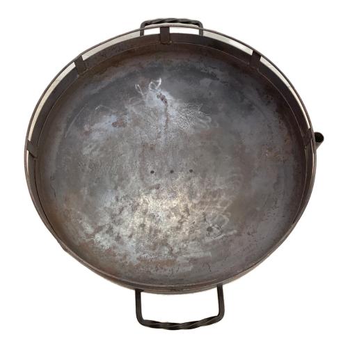 BAREBONES (ベアボーンズ) カウボーイ ファイヤーピットグリル 23'' 焚火台