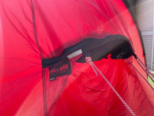 HILLEBERG (ヒルバーグ) ツールームテント ヨゴレ有 レッド ケロン4GT